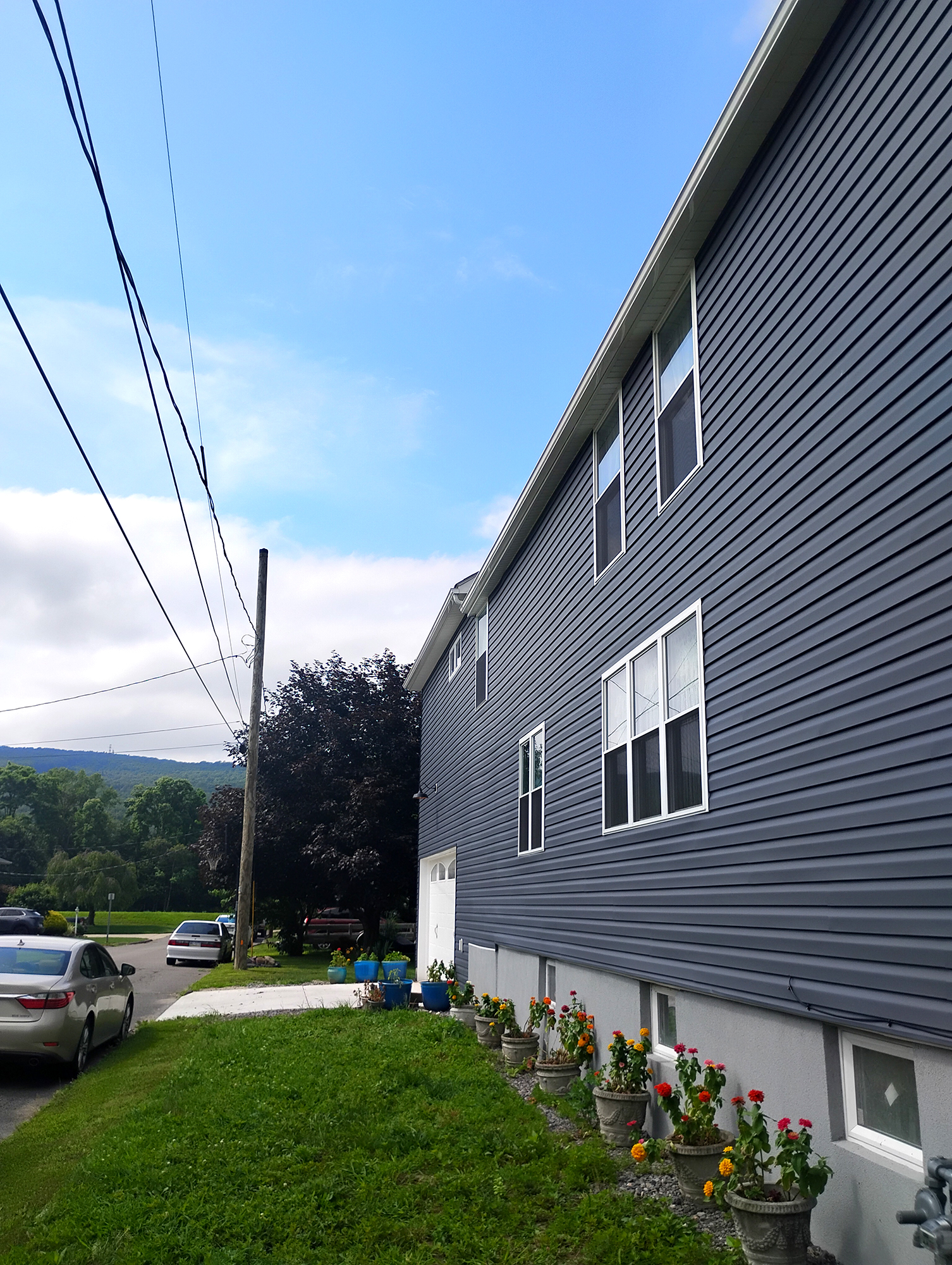 residential siding replacement installation for new home remodeling